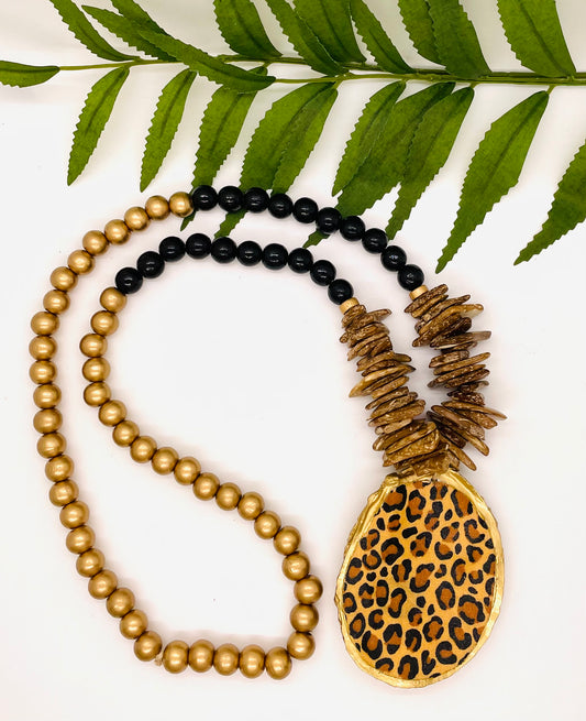 Leopard Print Oyster Shell Necklace